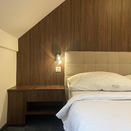 Reich Motel Веленє Екстер'єр фото