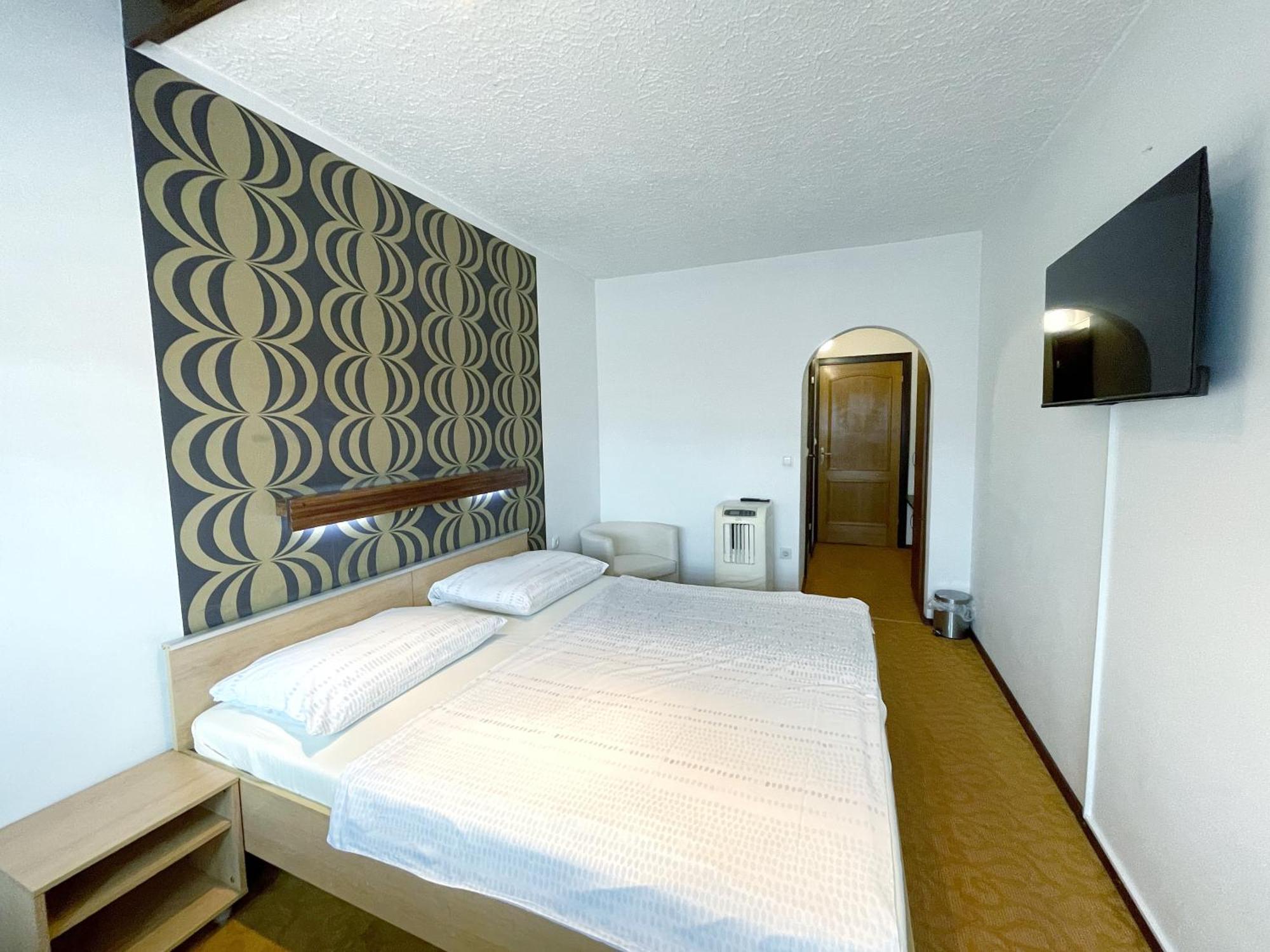 Reich Motel Веленє Екстер'єр фото