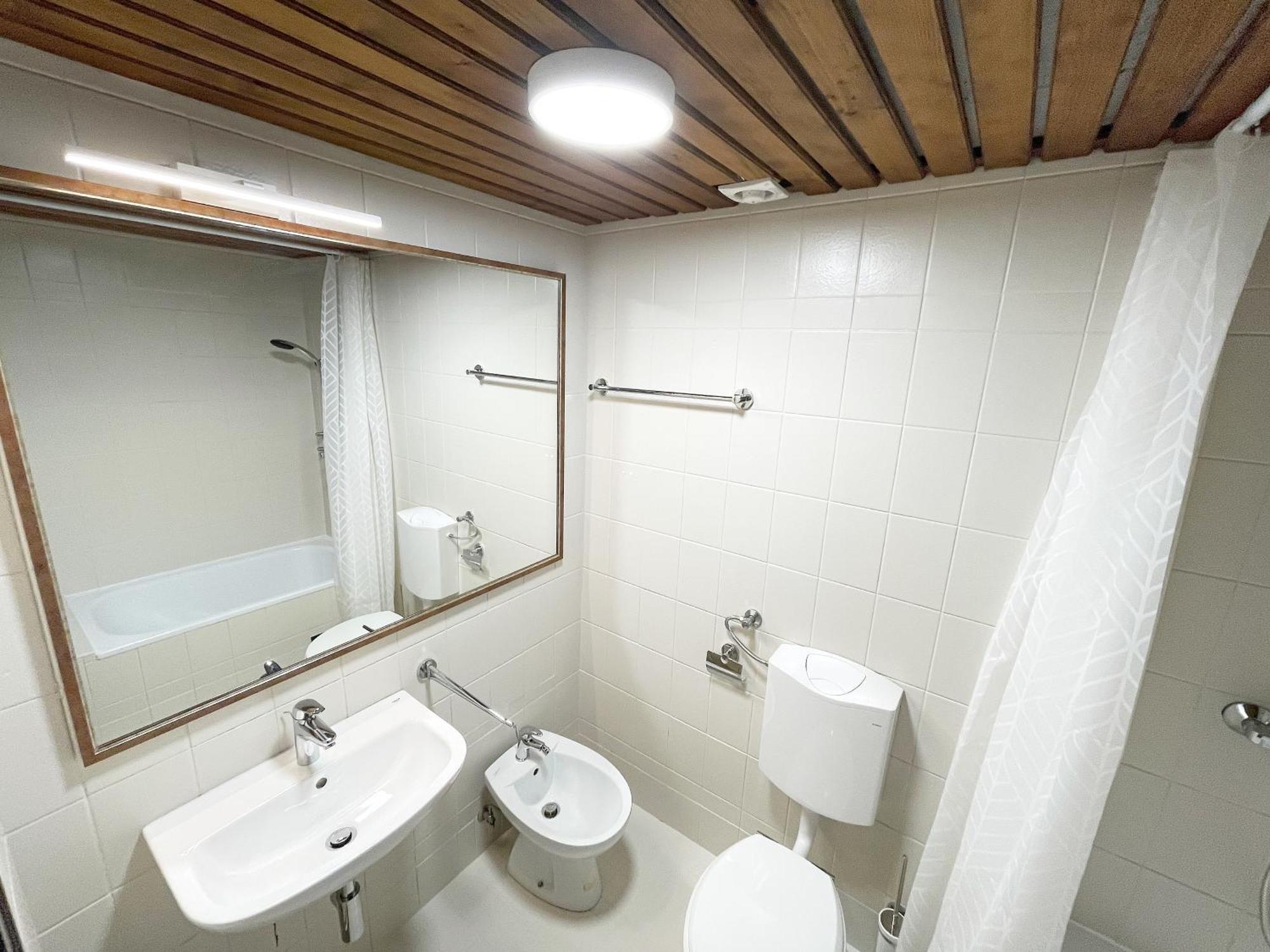 Reich Motel Веленє Екстер'єр фото